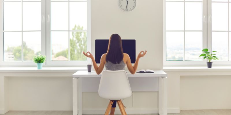 Mindfulness Techniques to Reduce Workplace Stress - Insightful Counselling