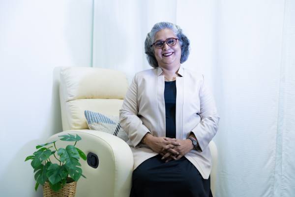 Adeeti Jain – Family Counsellor in Singapore Expert in Parenting, Marriage, Divorce and Relationship Therapy at Insightful Counselling