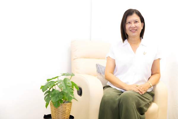 Yap Huay Khem – Trauma & Mental Health Counsellor in Singapore Expert in Trauma, Anxiety, PTSD & Emotional Healing at Insightful Counselling